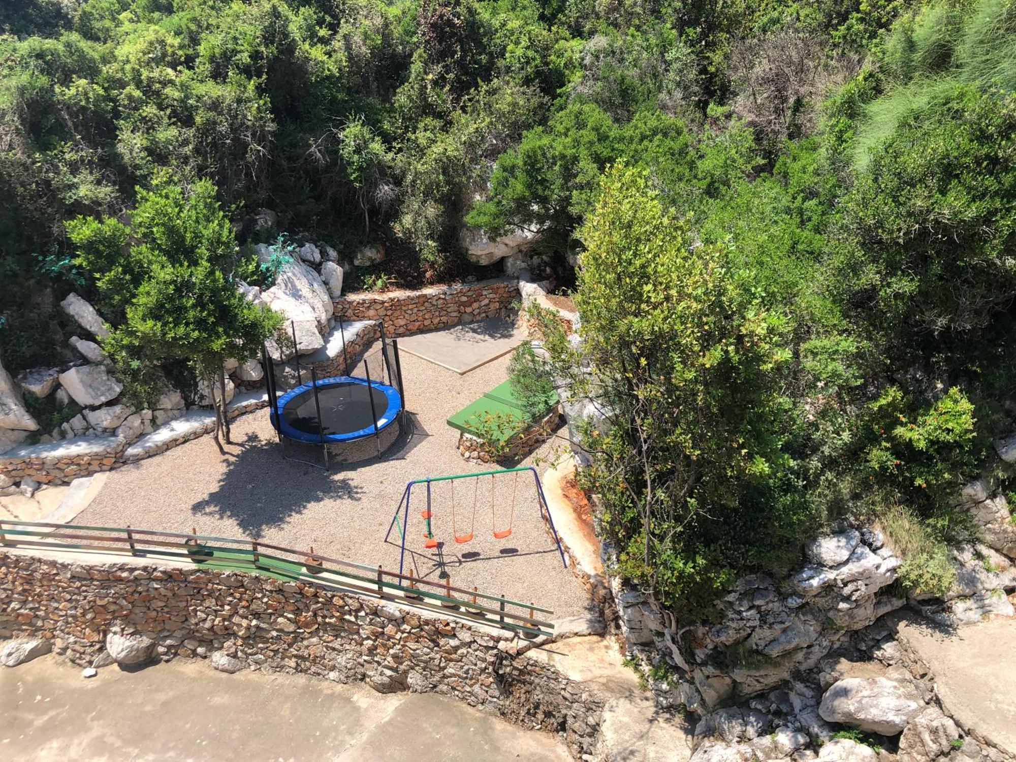 דוברה וודה Novalic Hotel מראה חיצוני תמונה