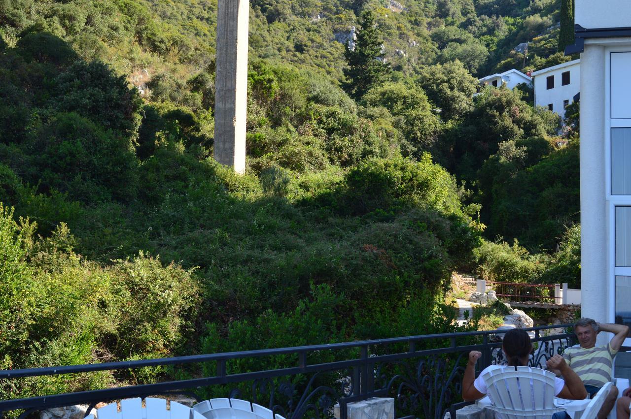 דוברה וודה Novalic Hotel מראה חיצוני תמונה